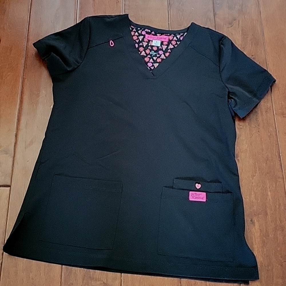 Like New Betsy Johnson Scrub top S